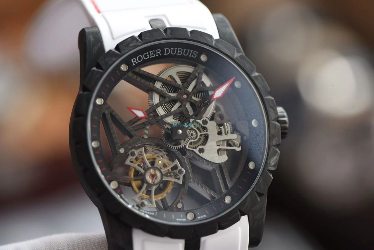 BBR厂罗杰杜彼Roger Dubuis王者系列碳纤维陀飞轮顶级复刻高仿手表DBEX0577腕表 / LJ092