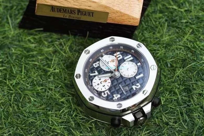 CK厂Audemars Piguet爱彼皇家橡树离岸型26470经典致敬桌钟座钟腕表 / AP219