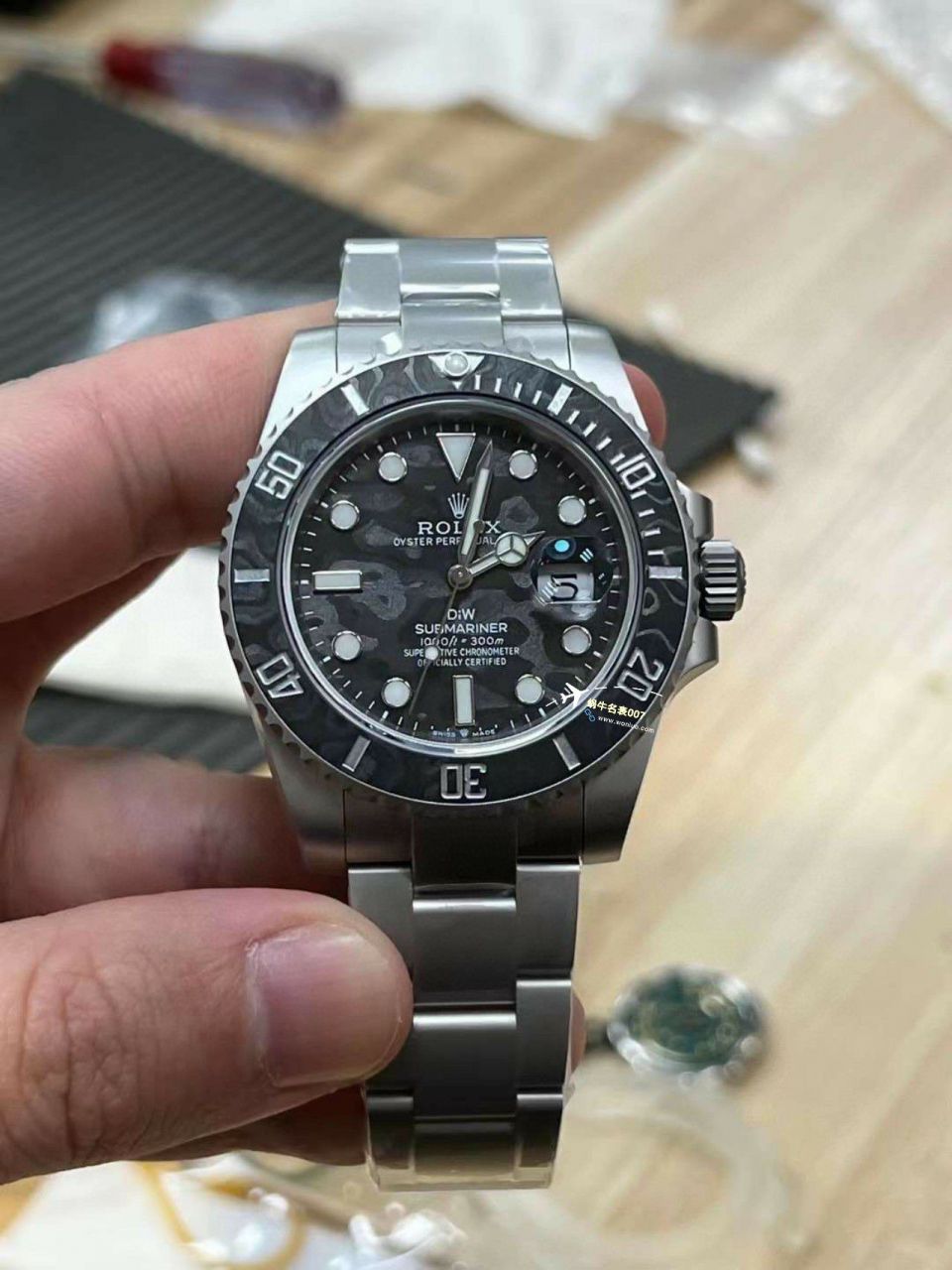 VS厂市场最高版本最新最轻劳力士Rolex碳纤维Carbon Sea-Dweller水鬼系列高仿腕表 / R789