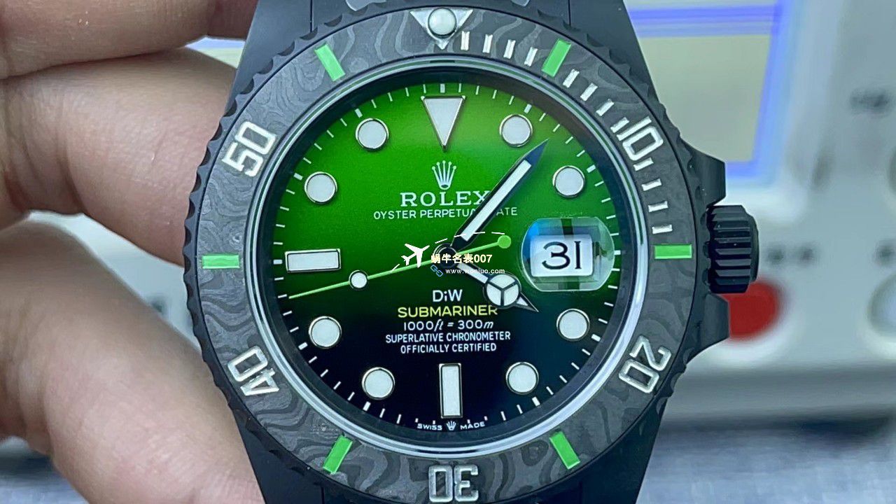 VS厂市场最高版本最新最轻劳力士Rolex碳纤维Carbon Sea-Dweller水鬼系列高仿腕表 / R789