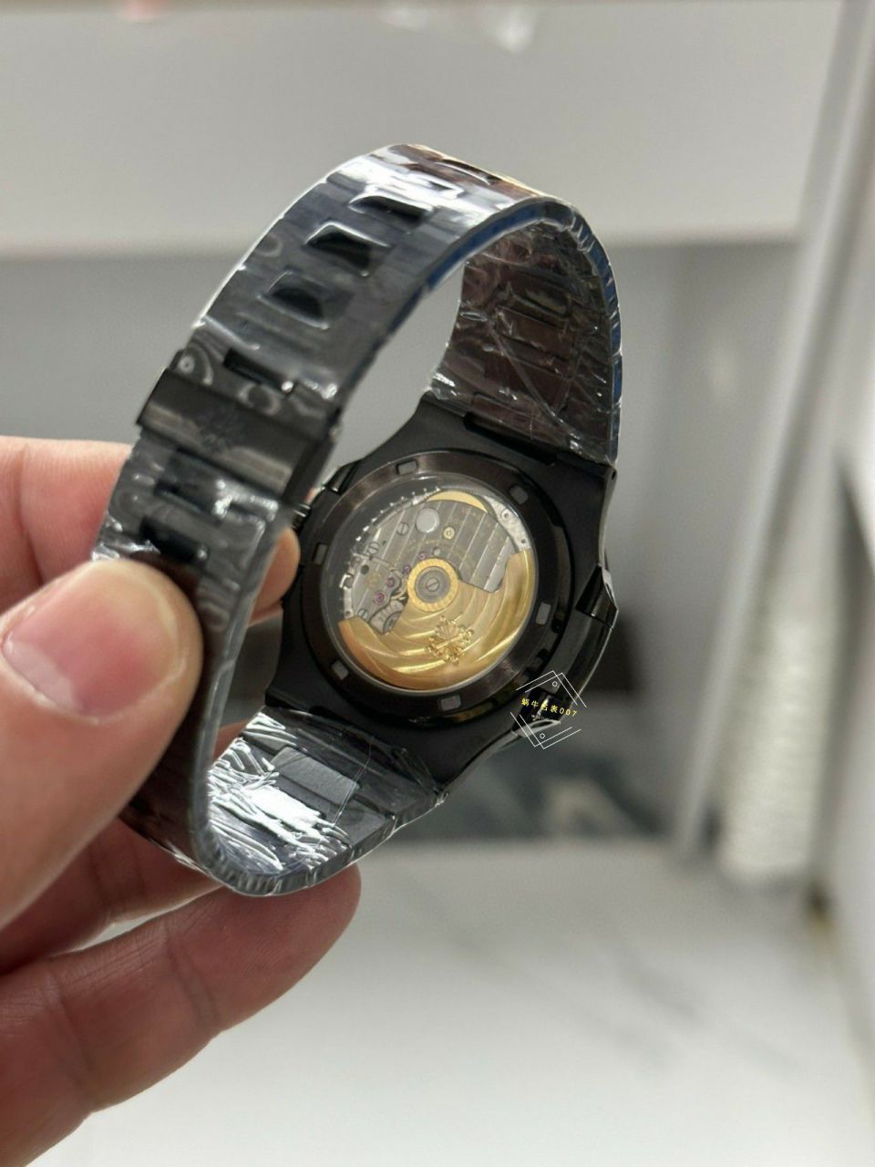 视频评测PATEK PHILIPPE  百达翡丽碳纤维DIW 鹦鹉螺5711  / BD389