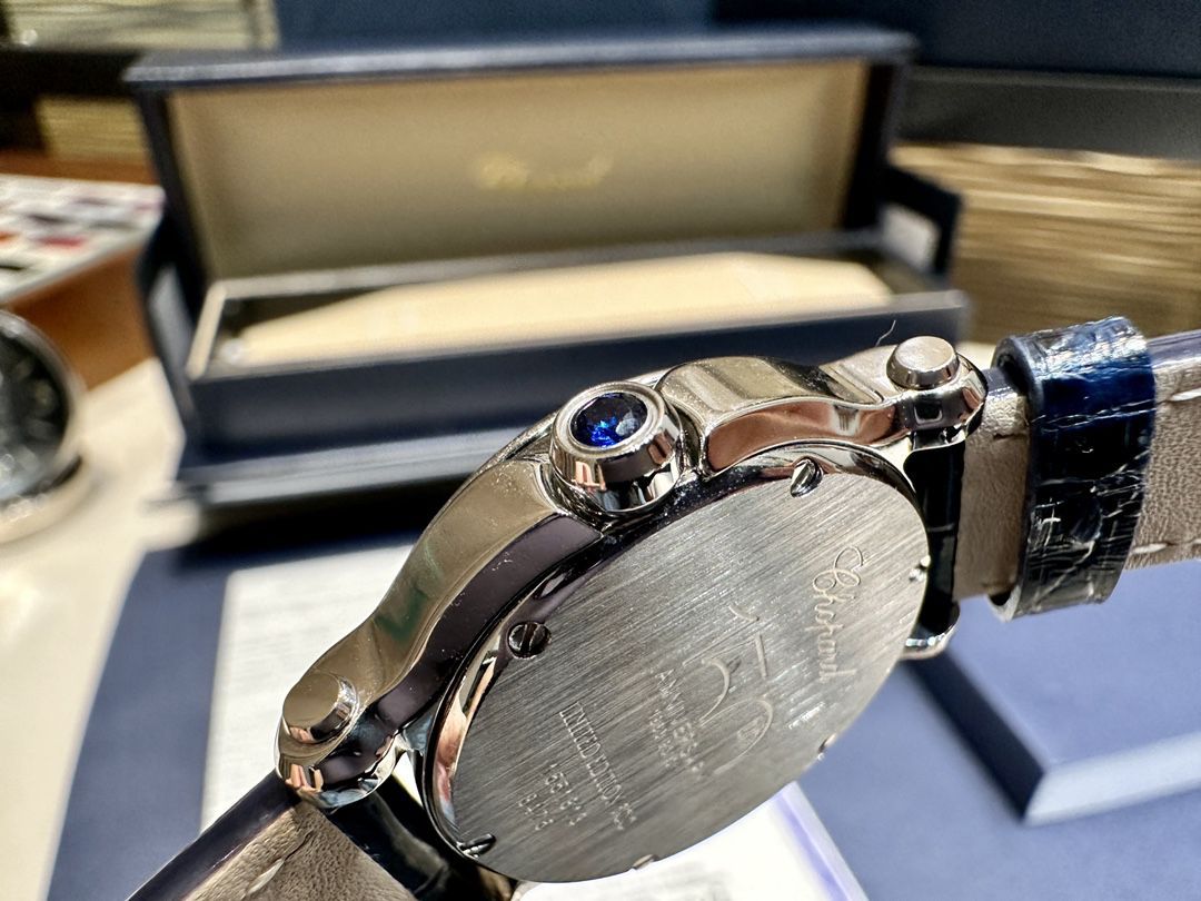 萧邦HAPPY DIAMONDS系列278509-3050腕表 /  