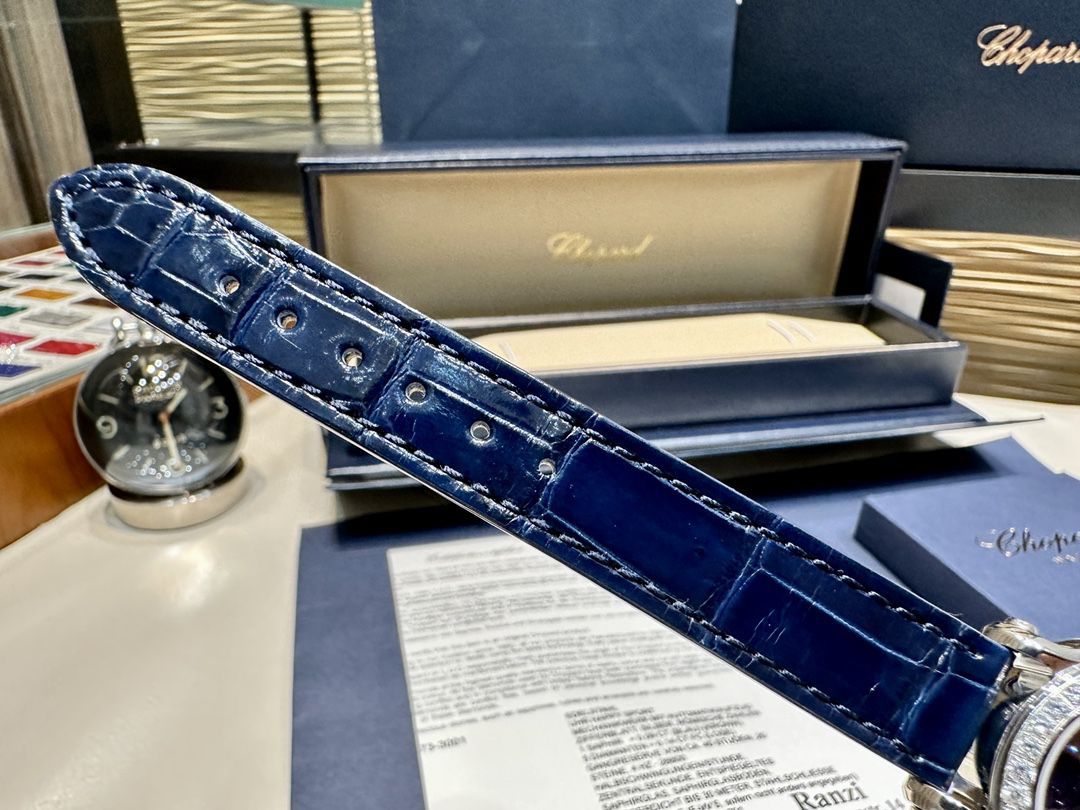 萧邦HAPPY DIAMONDS系列278509-3050腕表 /  