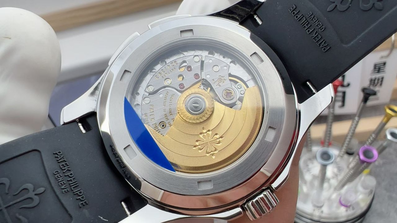 ZF百达翡丽AQUANAUT系列5164A-001腕表 /  