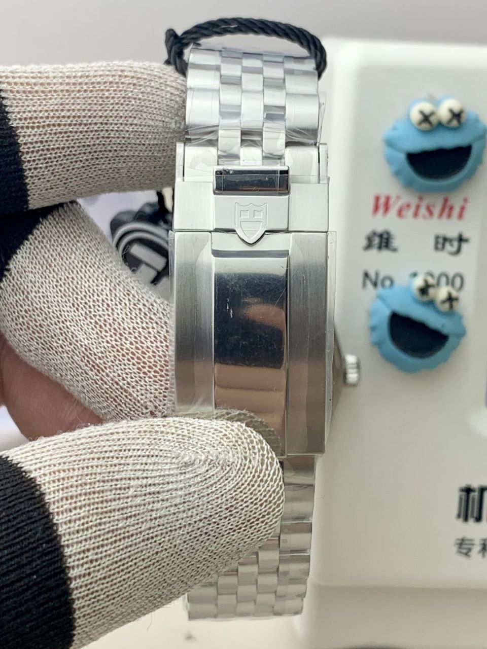 ZF帝舵碧湾系列M79000-0001,M79000N-0001腕表 /  