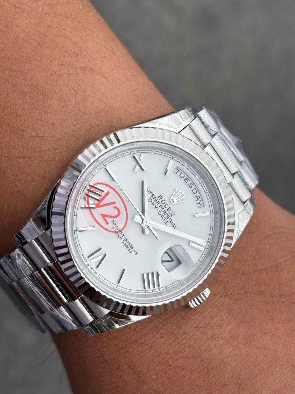 VS配重劳力士星期日历型系列m228239-0046腕表 /  