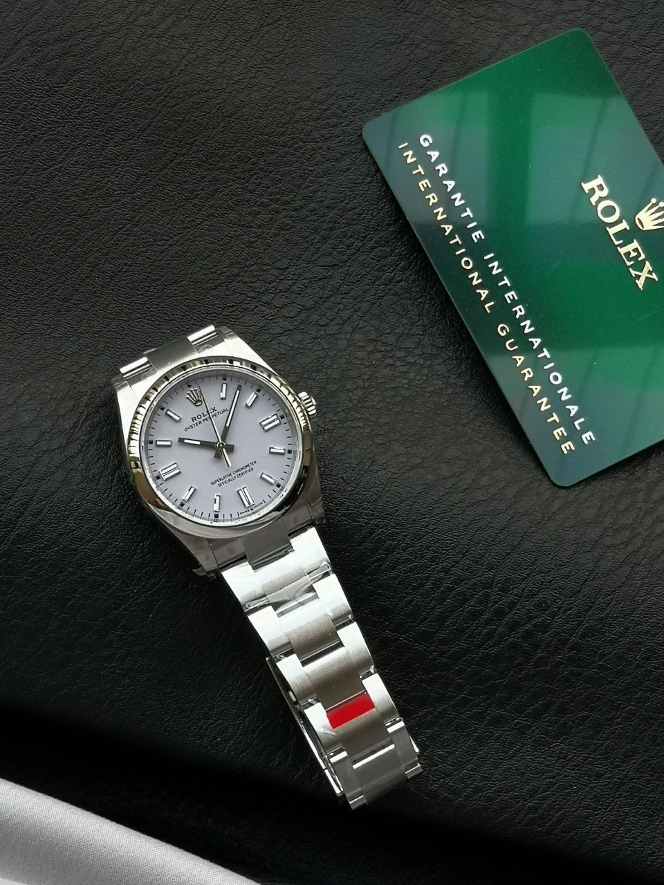 VS劳力士蚝式恒动系列126000-0013腕表 /  