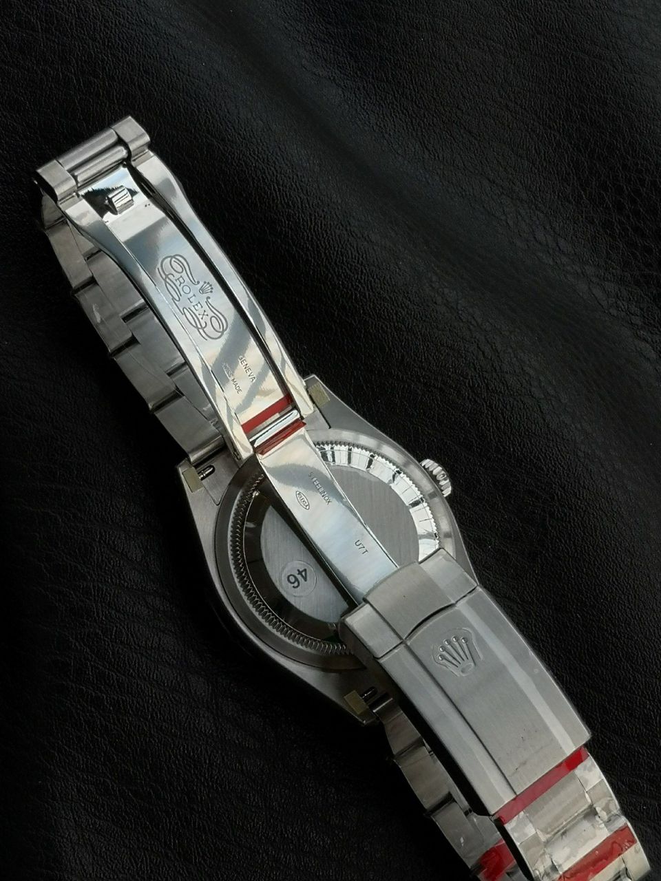 VS劳力士蚝式恒动系列126000-0015腕表 /  