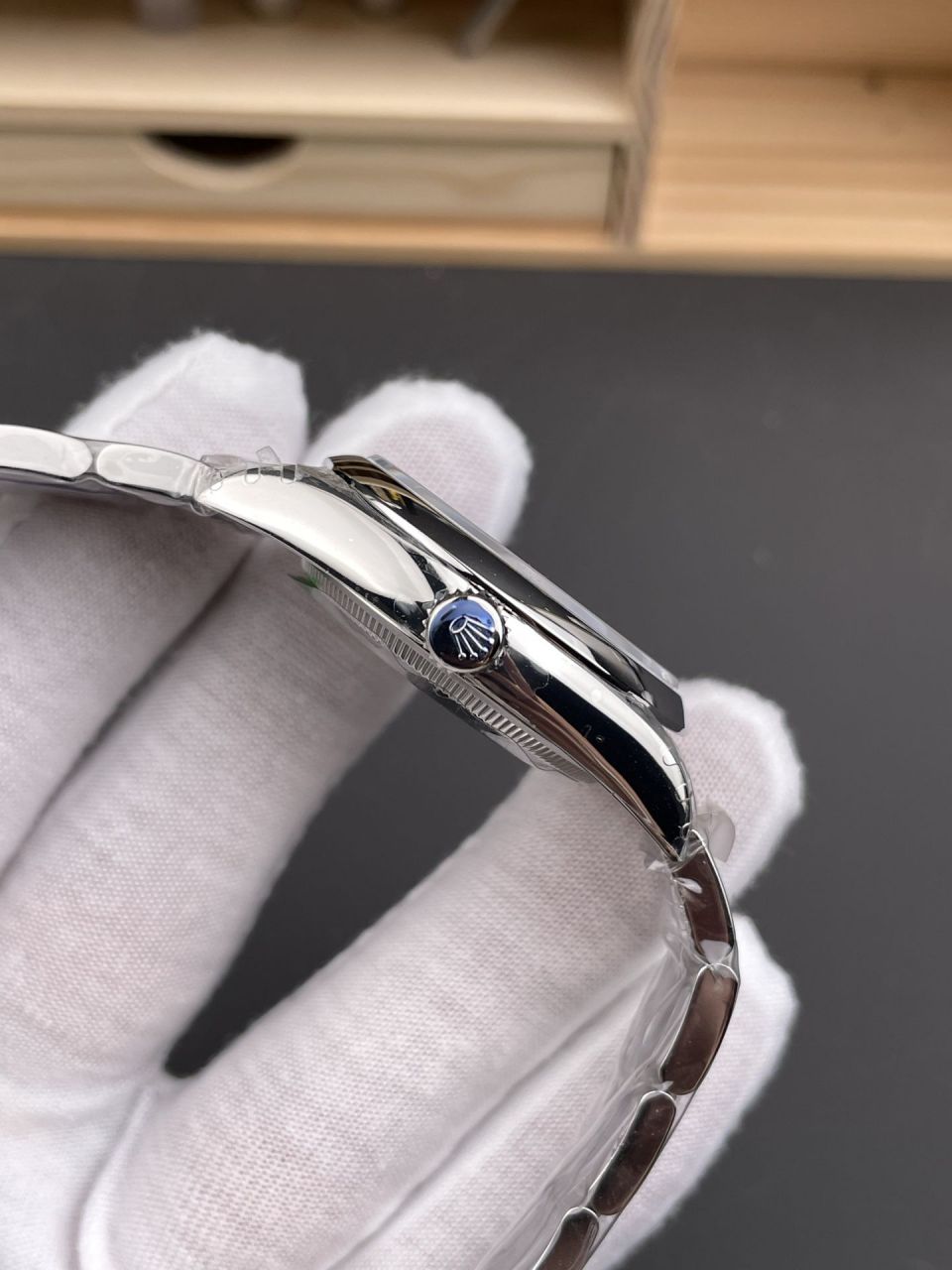 VS劳力士蚝式恒动系列m126000-0005腕表 /  