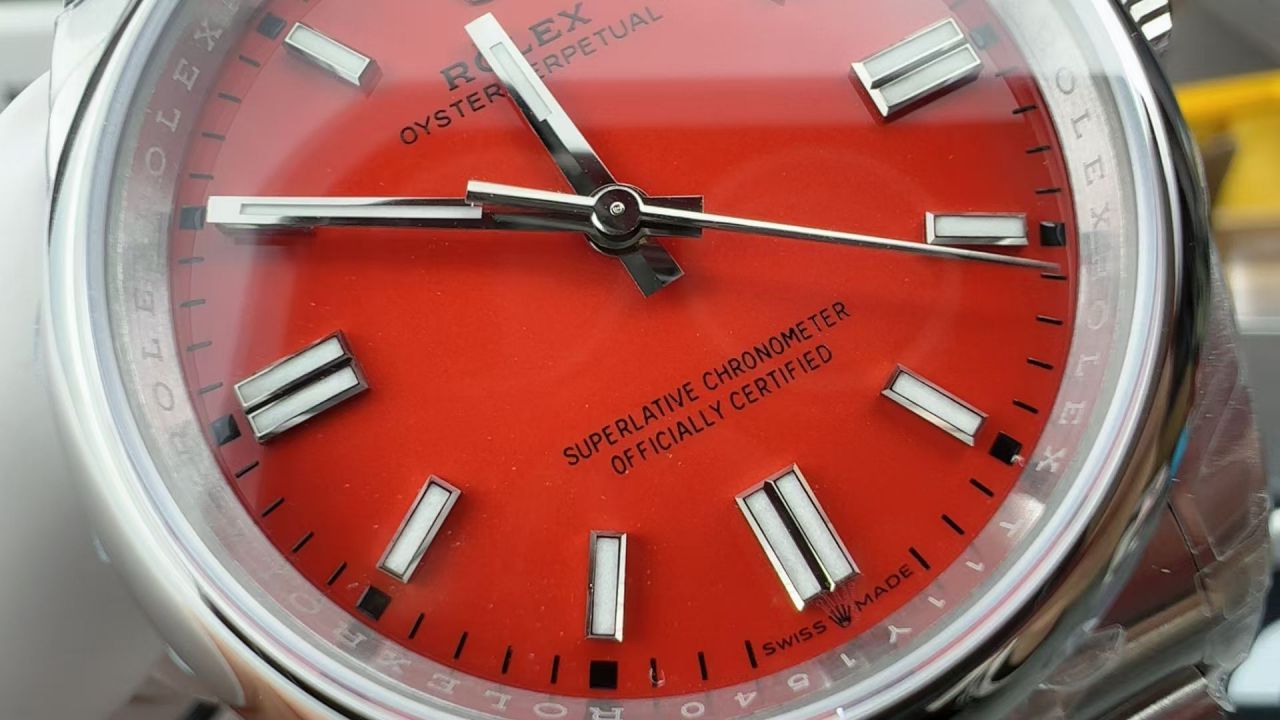 VS劳力士蚝式恒动系列m126000-0007腕表 /  