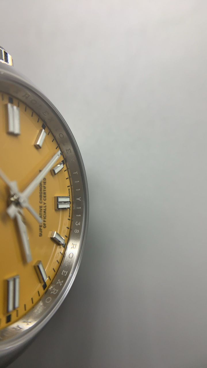 VS劳力士蚝式恒动系列m126000-0004腕表 /  