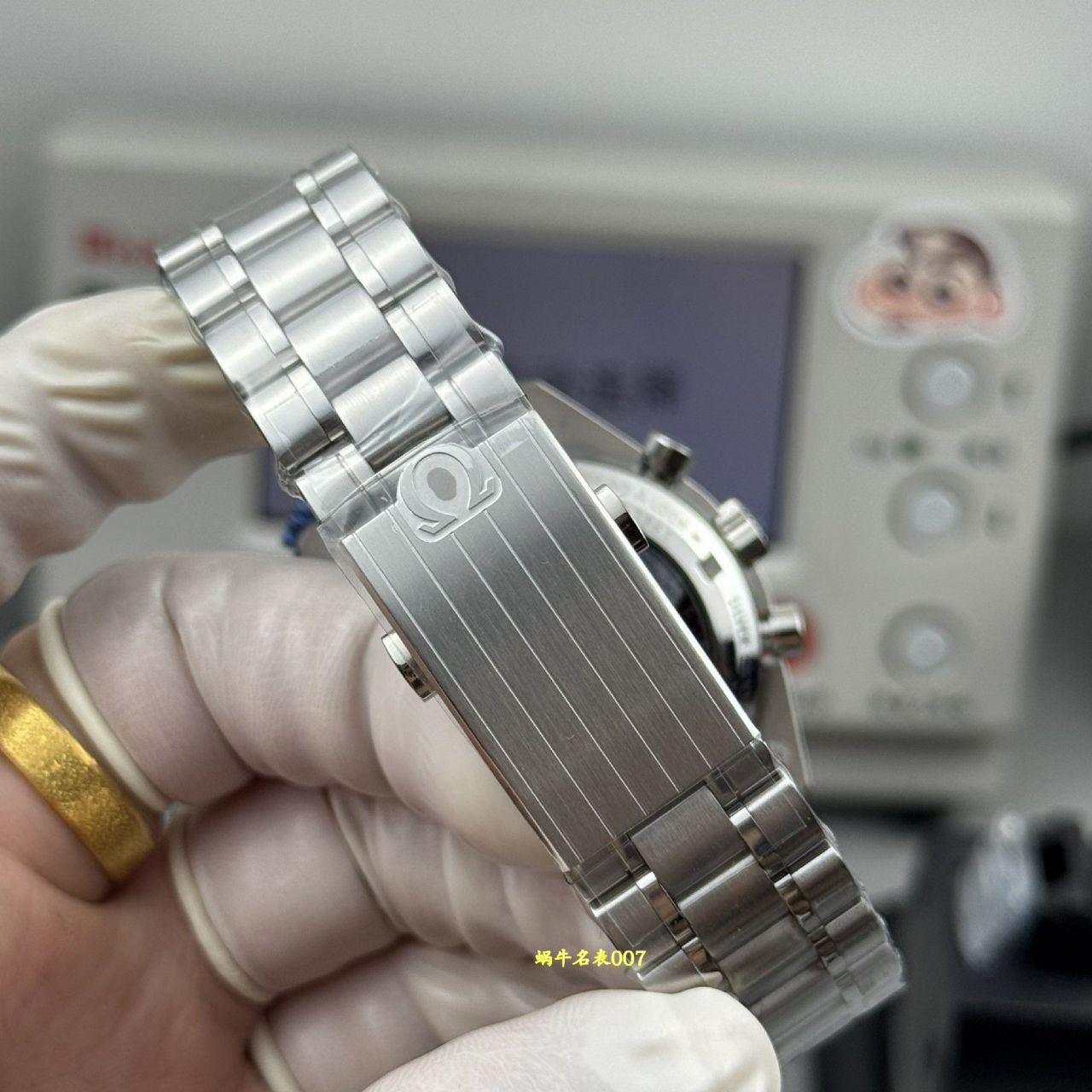 N1欧米茄超霸系列310.32.42.50.02.001腕表(史努比奖”50周年纪念腕表) /  