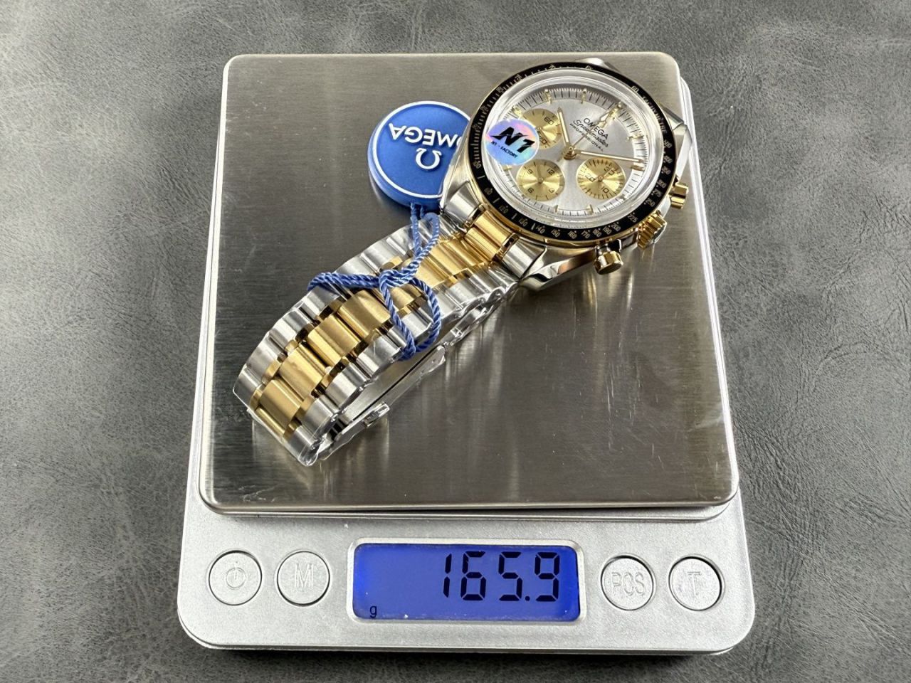 N1欧米茄超霸系列310.60.42.50.02.001腕表 /  