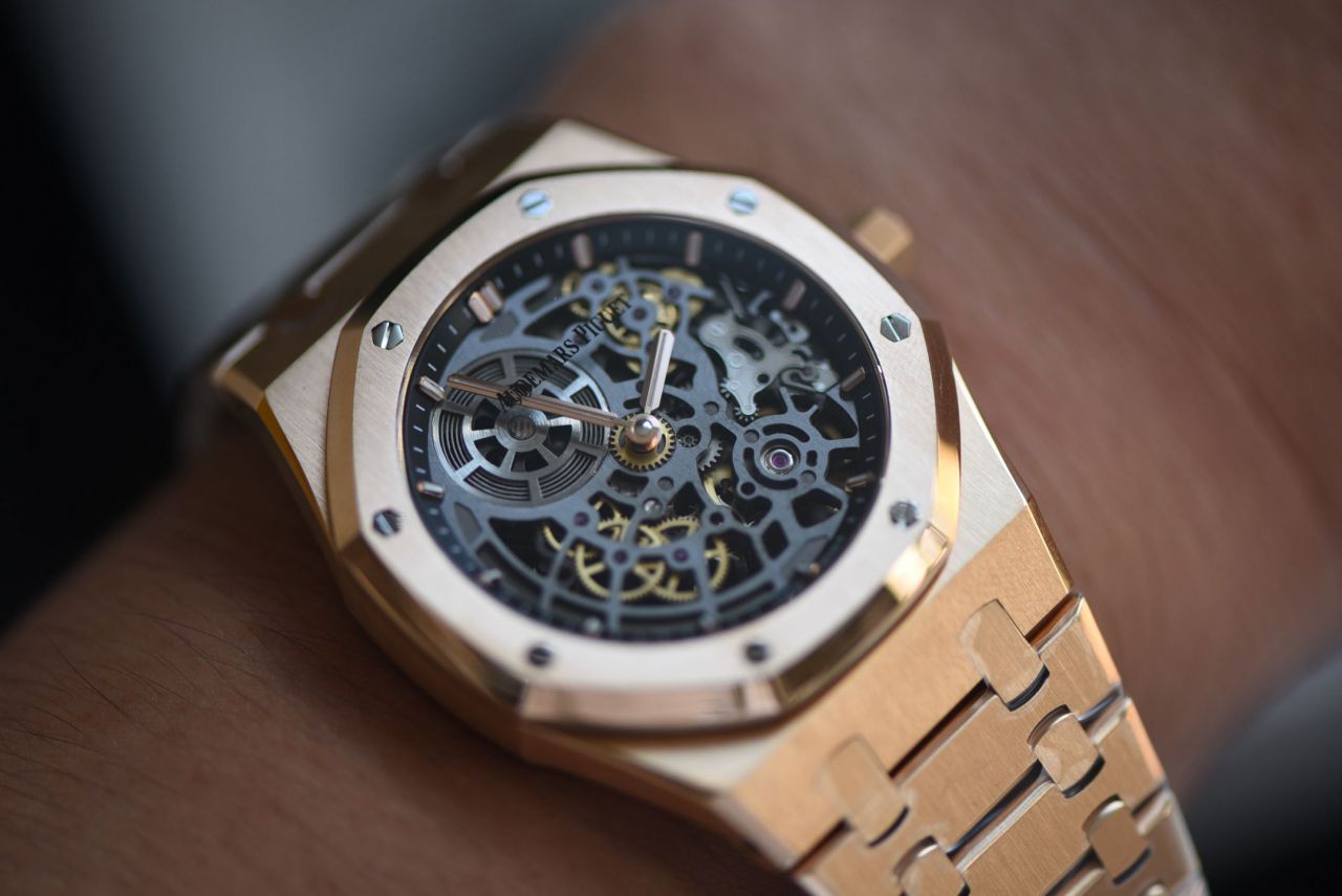 ZF爱彼皇家橡树系列16204BA.OO.1240BA.01腕表 /  