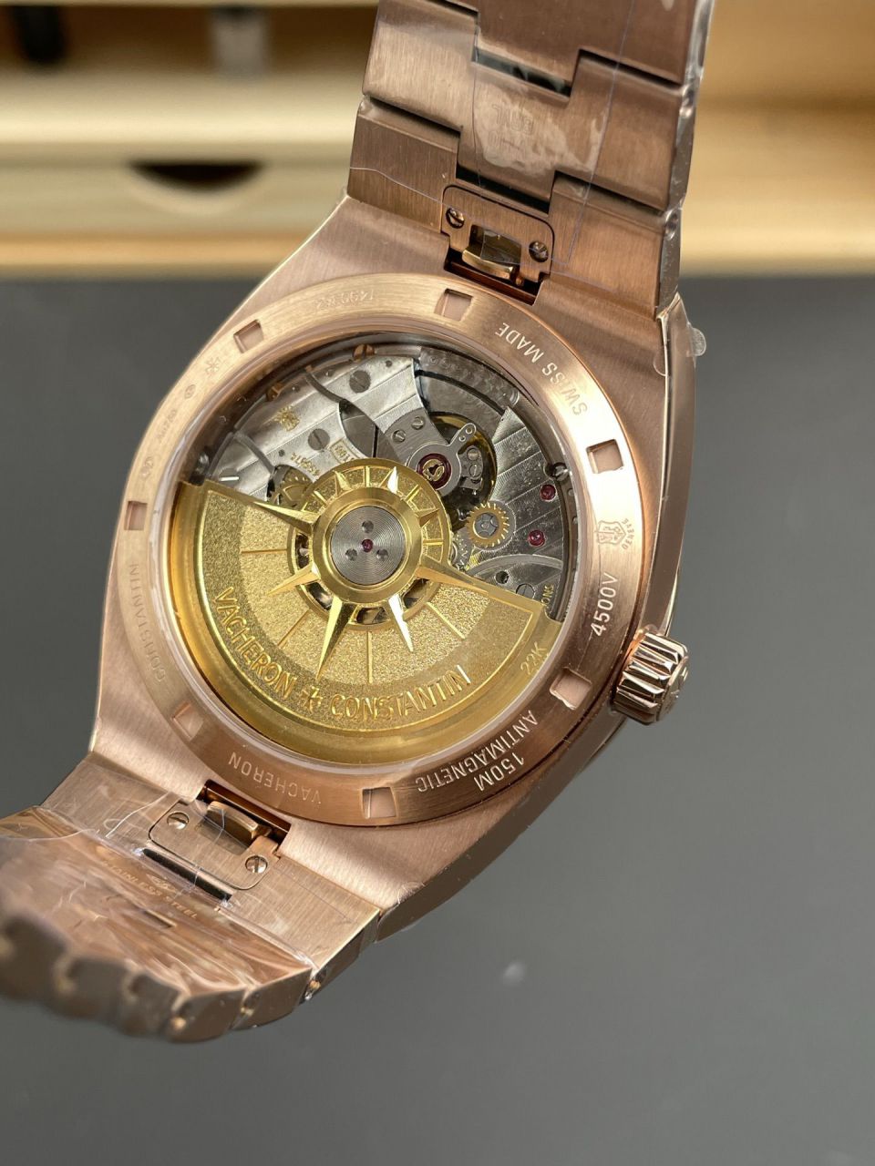 8F江诗丹顿纵横四海系列4600V/200R-B979腕表 /  