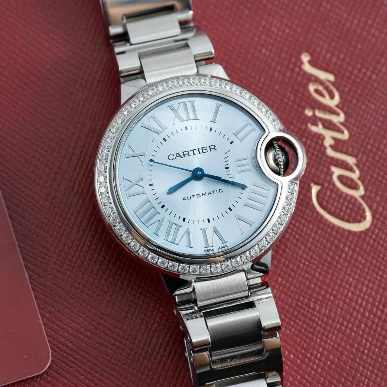 高端定制真钻女表卡地亚蓝气球系列W4BB0037腕表 /  