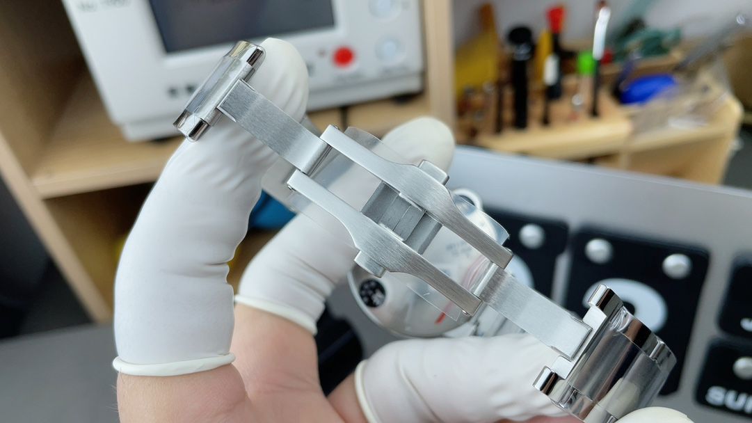 AF卡地亚蓝气球系列WSBB0040腕表 /  