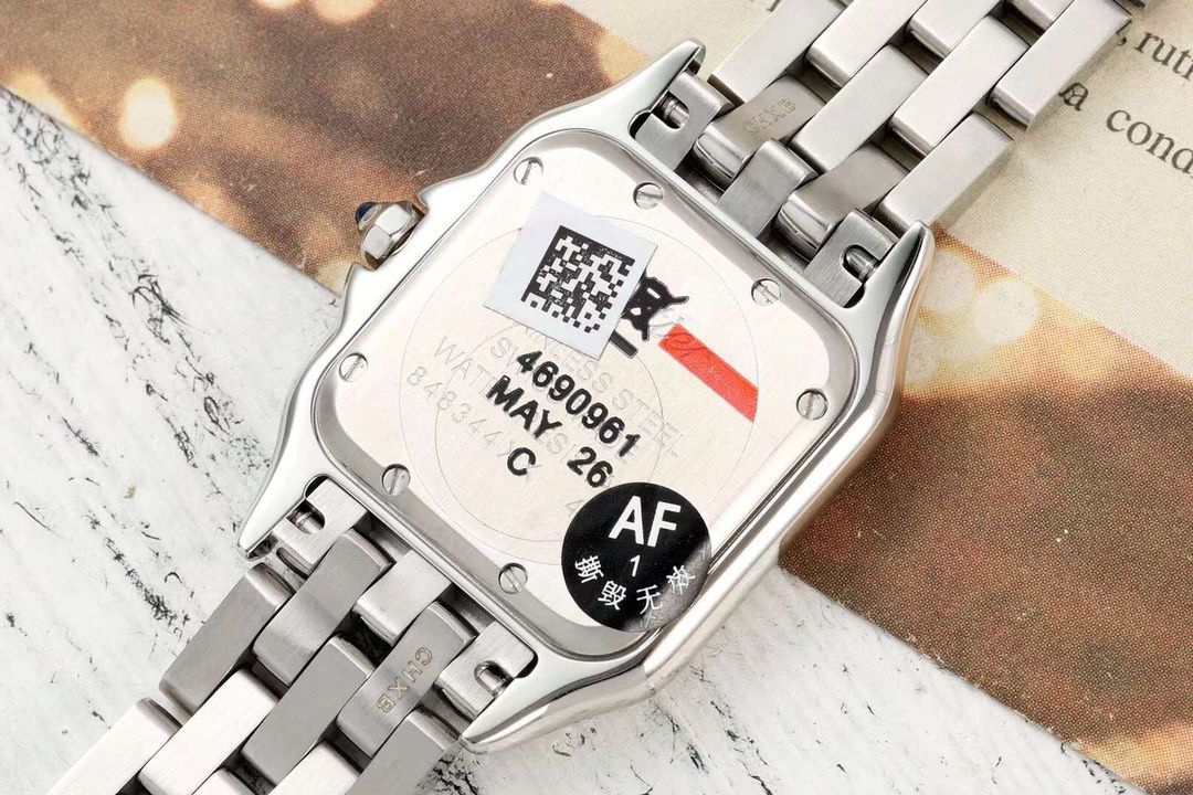 AF卡地亚PANTHÈRE DE CARTIER系列WJPN0007腕表 /  