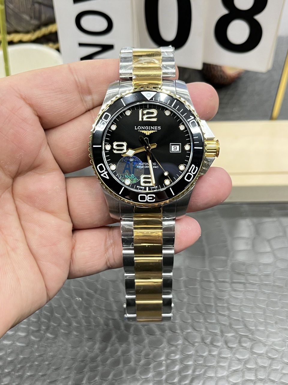 AF浪琴康卡斯系列L3.782.3.56.7腕表 /  