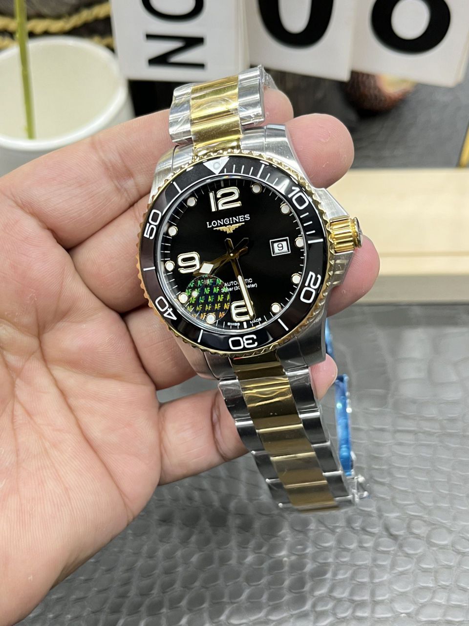 AF浪琴康卡斯系列L3.782.3.56.7腕表 /  