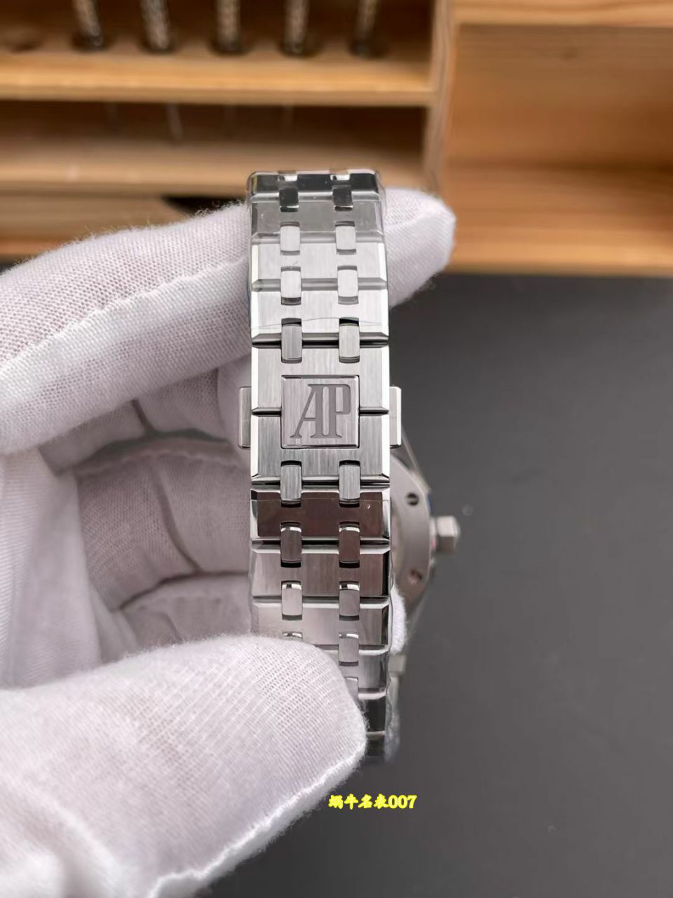 APS爱彼皇家橡树广州一比一复刻手表15451ST.ZZ.1256ST.01腕表 /  