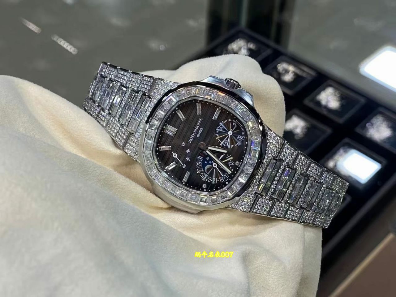 高端定制顶级后加工真钻百达翡丽运动优雅系列5724G-001腕表(鹦鹉螺) /  