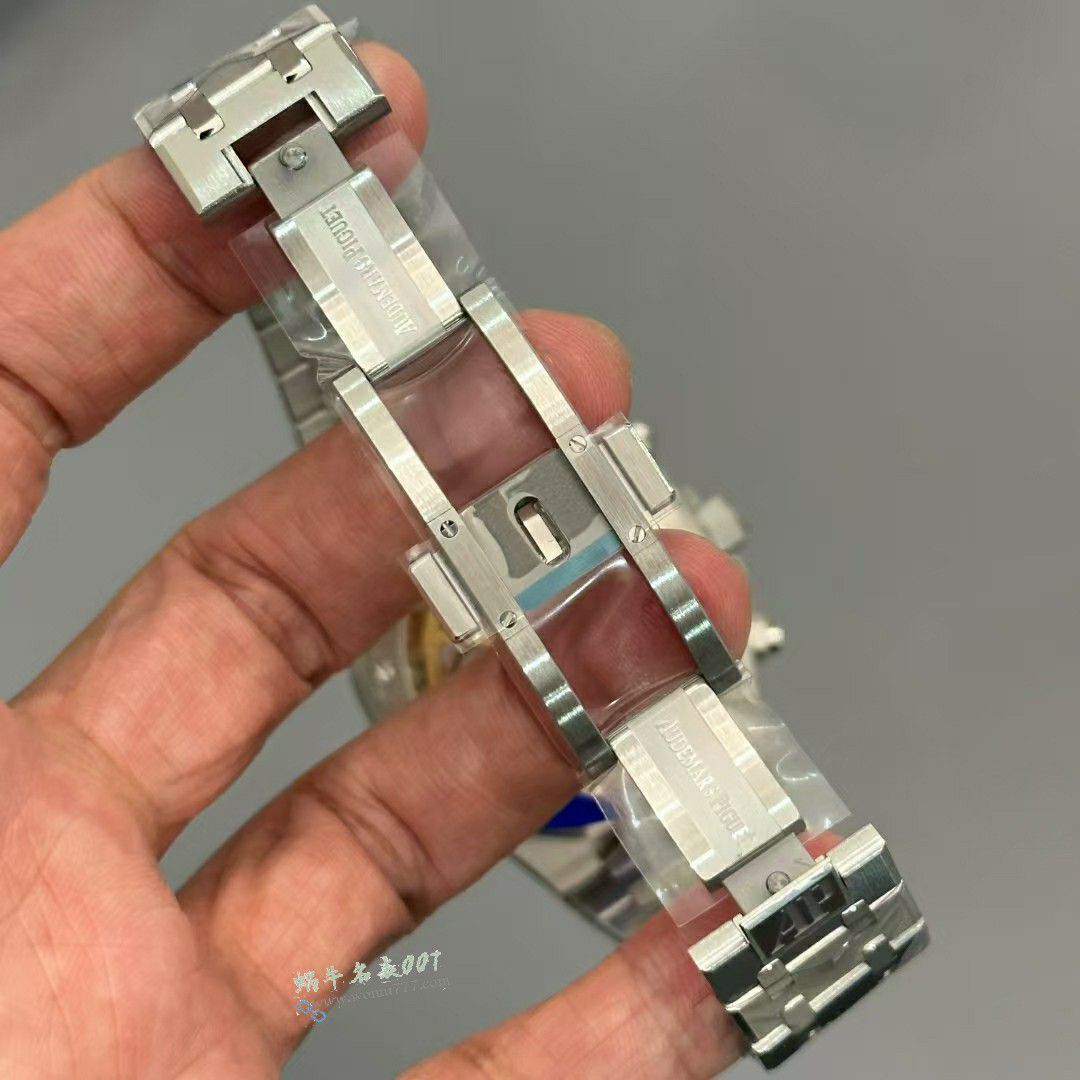 APS爱彼皇家橡树最好复刻高仿26240ST.OO.1320ST.08腕表 / AP310