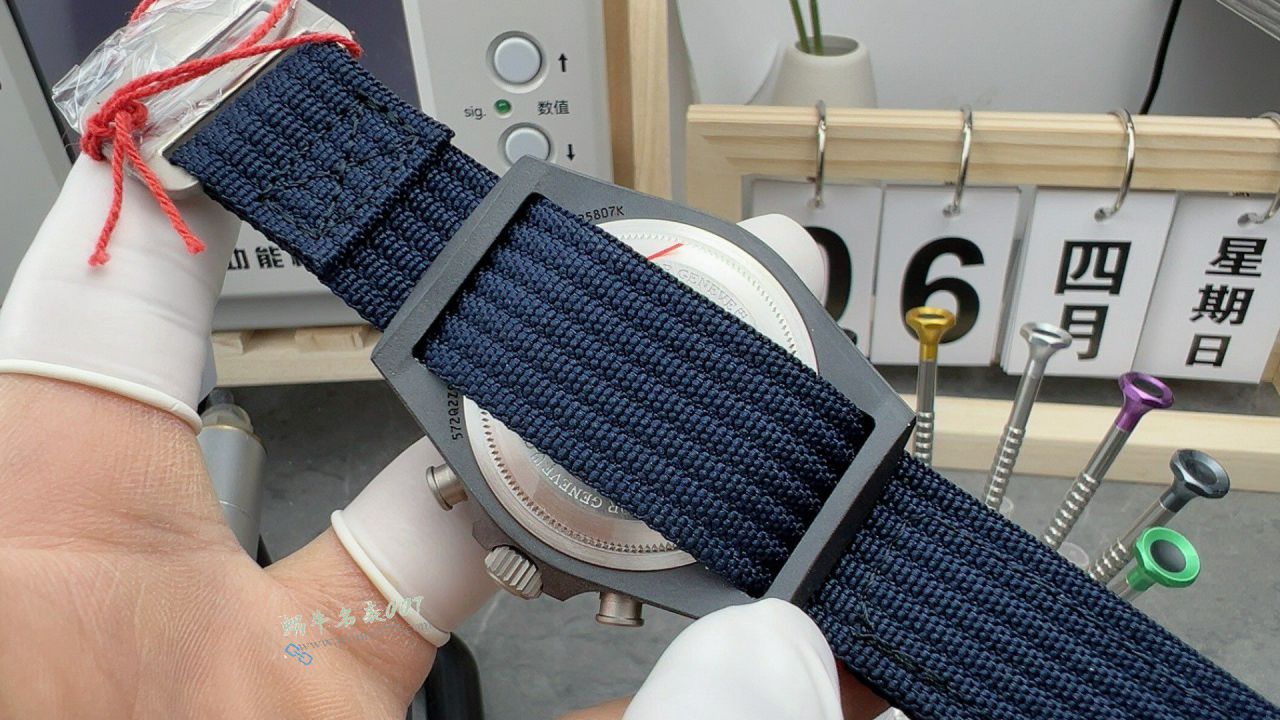 M+帝舵领潜型顶级复刻手表M25807KN-0001腕表 / DT087