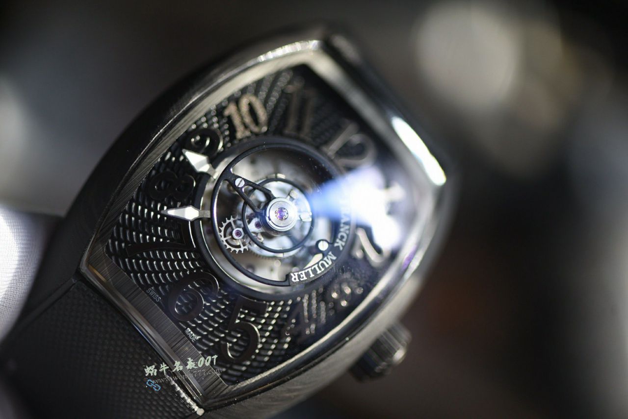 『新表』Franck Muller 法穆兰  推出 Grand Central Tourbillon 中置陀飞轮腕表 / FL083