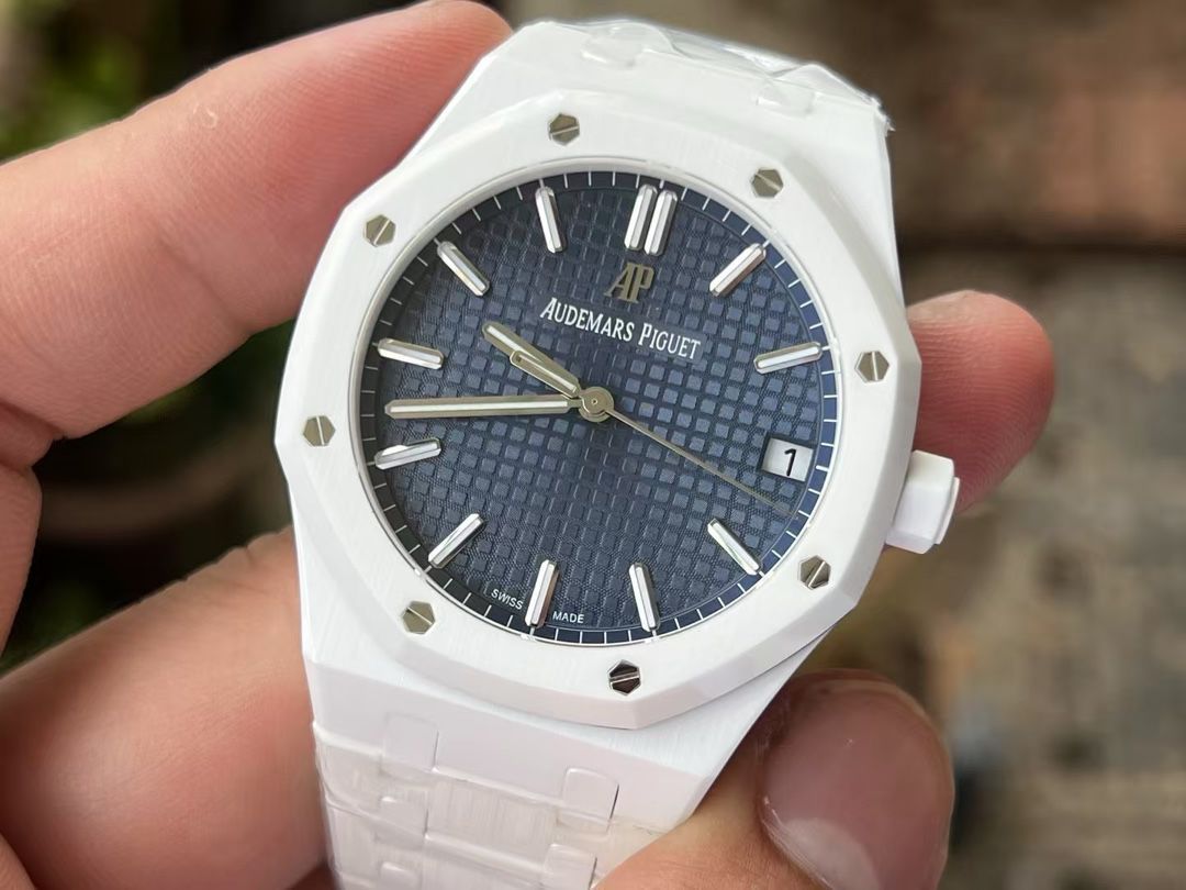 APS新品爱彼cal.4302一体机15500全陶瓷款式手表全新到货 / AP322