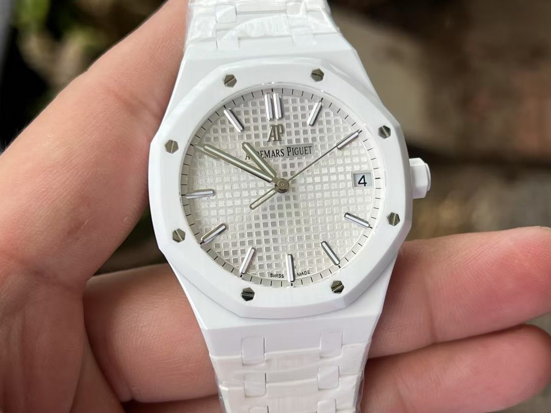 APS新品爱彼cal.4302一体机15500全陶瓷款式手表全新到货 / AP322