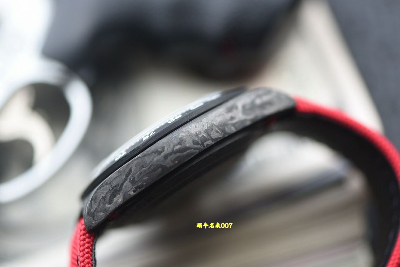 N厂行业最高版本Diw定制版ROLEX劳力士迪通拿全碳纤维壳腕表 / R990