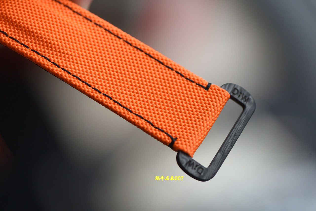 N厂行业最高版本Diw定制版ROLEX劳力士迪通拿全碳纤维壳腕表 / R989