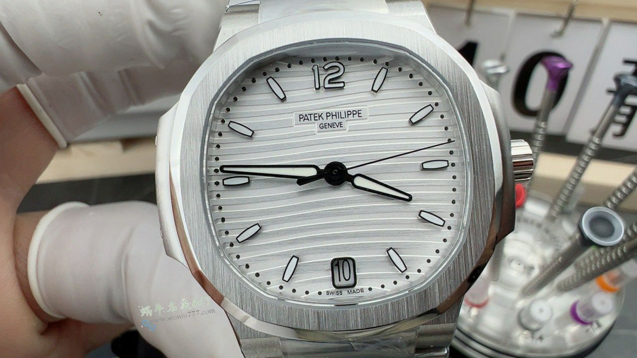 3K百达翡丽运动优雅系列7118/1A-010女士腕表(鹦鹉螺) / BD518