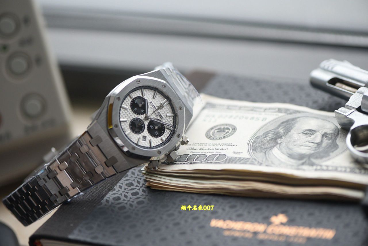 视频评测APW厂爱彼Audemars Piguet复刻皇家橡树26331ST.OO.1220ST.03腕表 / AP357