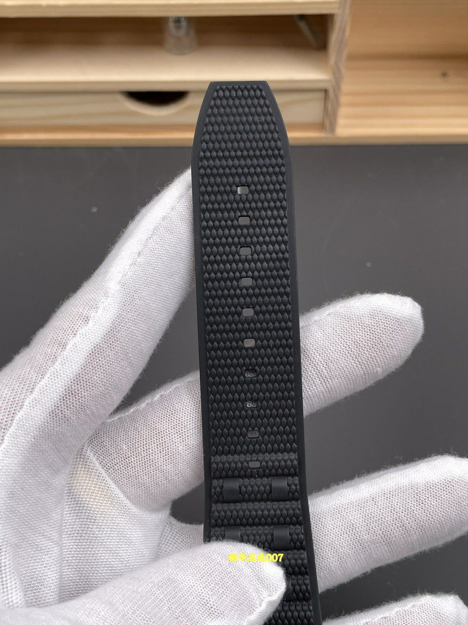 BLS厂百年灵机械计时系列UB0134101B1S1腕表 / BL221