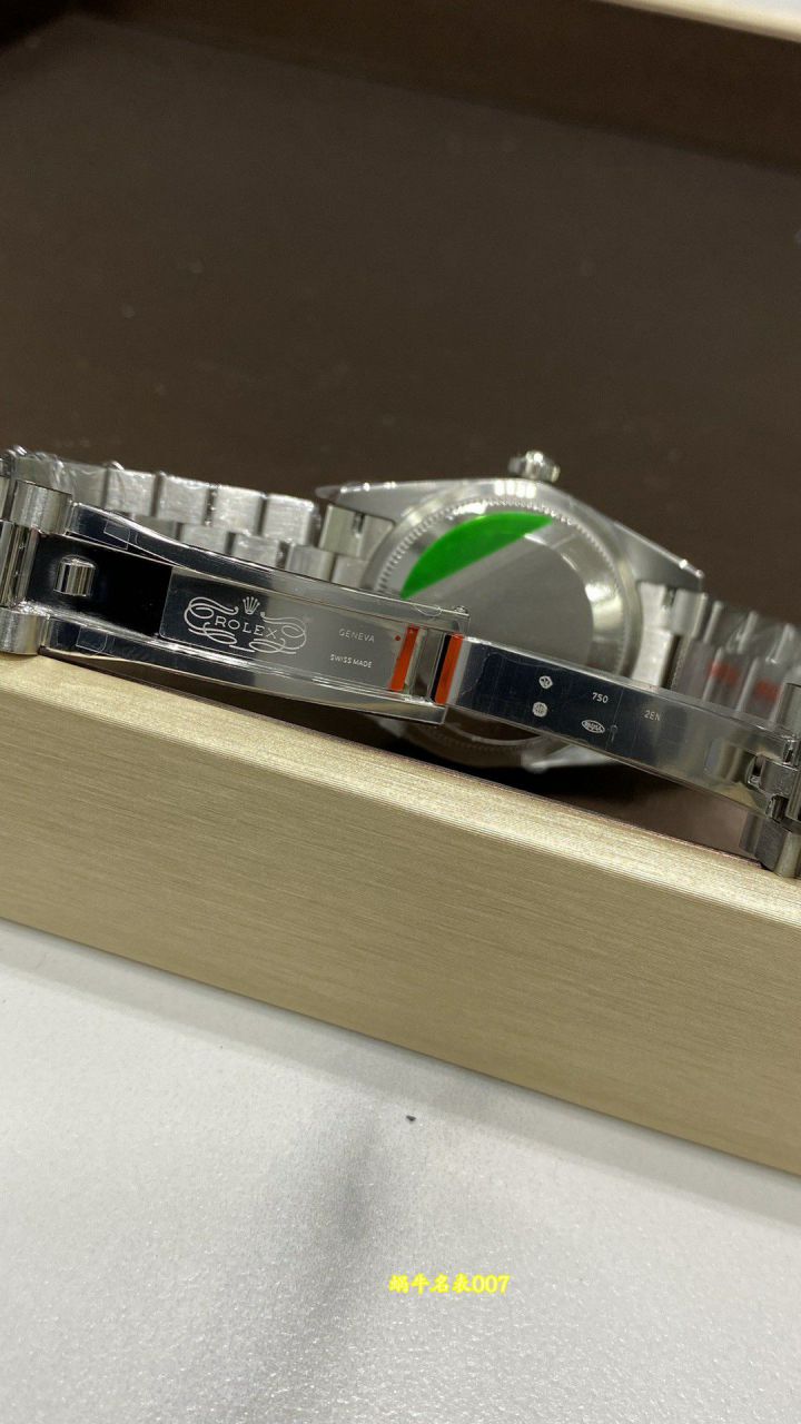 A+31mm蛇年限定渐变红劳力士日志女表278289RBR-0028，278278-0049，M278288RBR-0041 / R1027