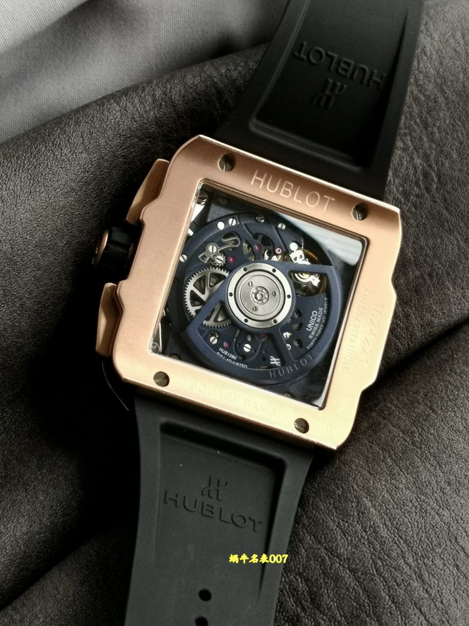 BBF宇舶表SQUARE BANG UNICO系列821.OL.5180.RX腕表 / YB158