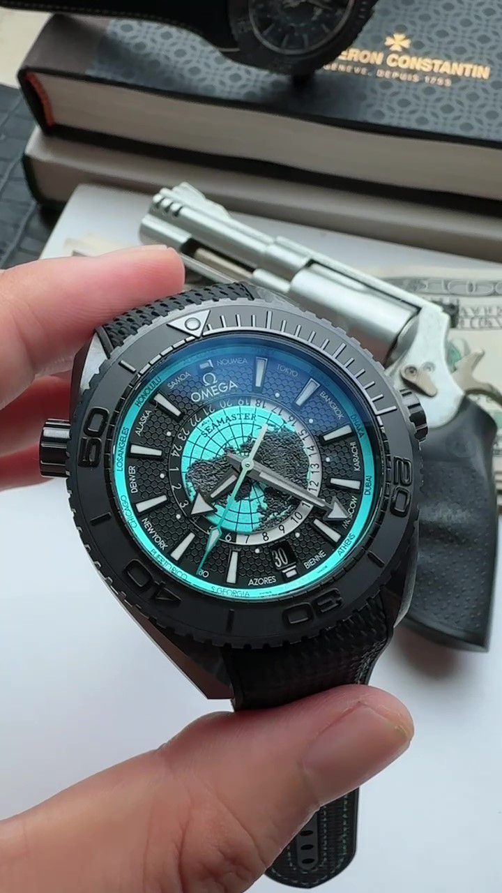 VS欧米茄海马海洋宇宙600米世界时系列215.92.46.22.01.007腕表 / VS835