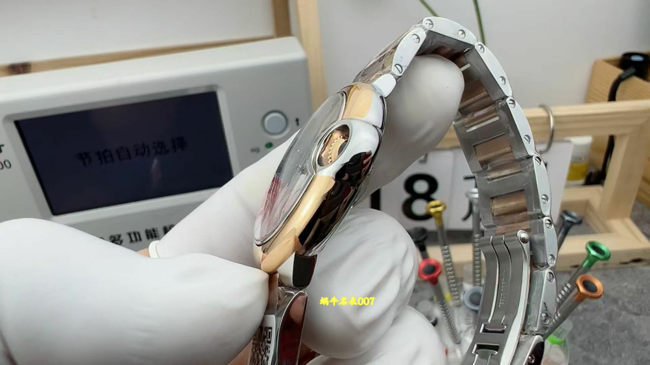 AF厂卡地亚蓝气球33毫米女W2BB0032腕表 / K383