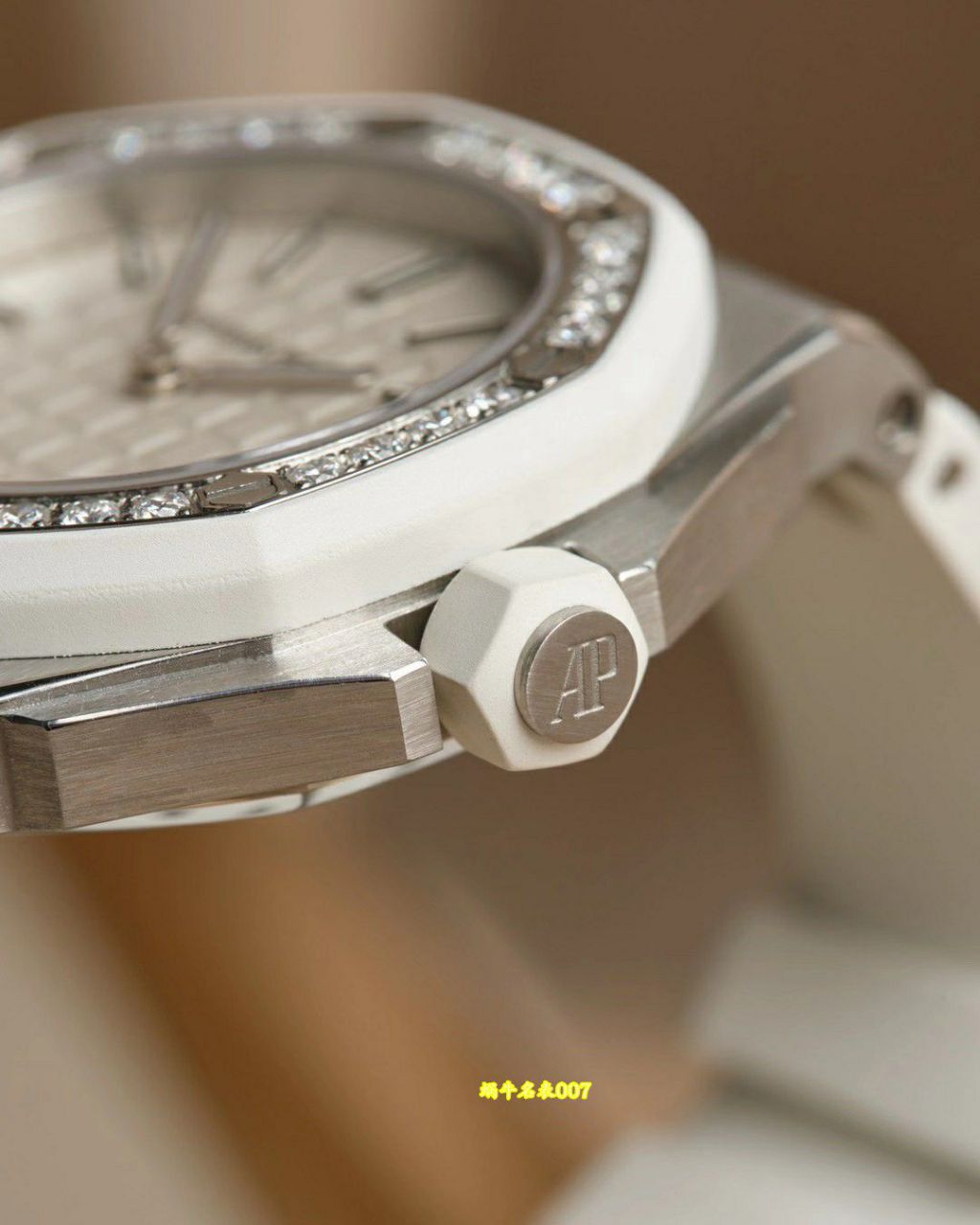 高端稀有品原单品质真钻女表爱彼皇家橡树离岸型系列67540SK.ZZ.A010CA.01腕表 / AP366