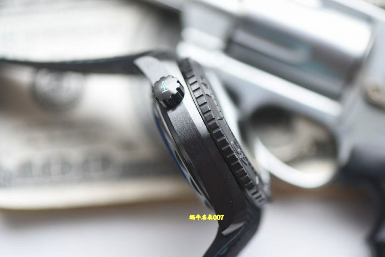 VS新款欧米茄海马世界时系列215.92.46.22.01.006，600米215.92.46.22.01.007腕表 / VS832