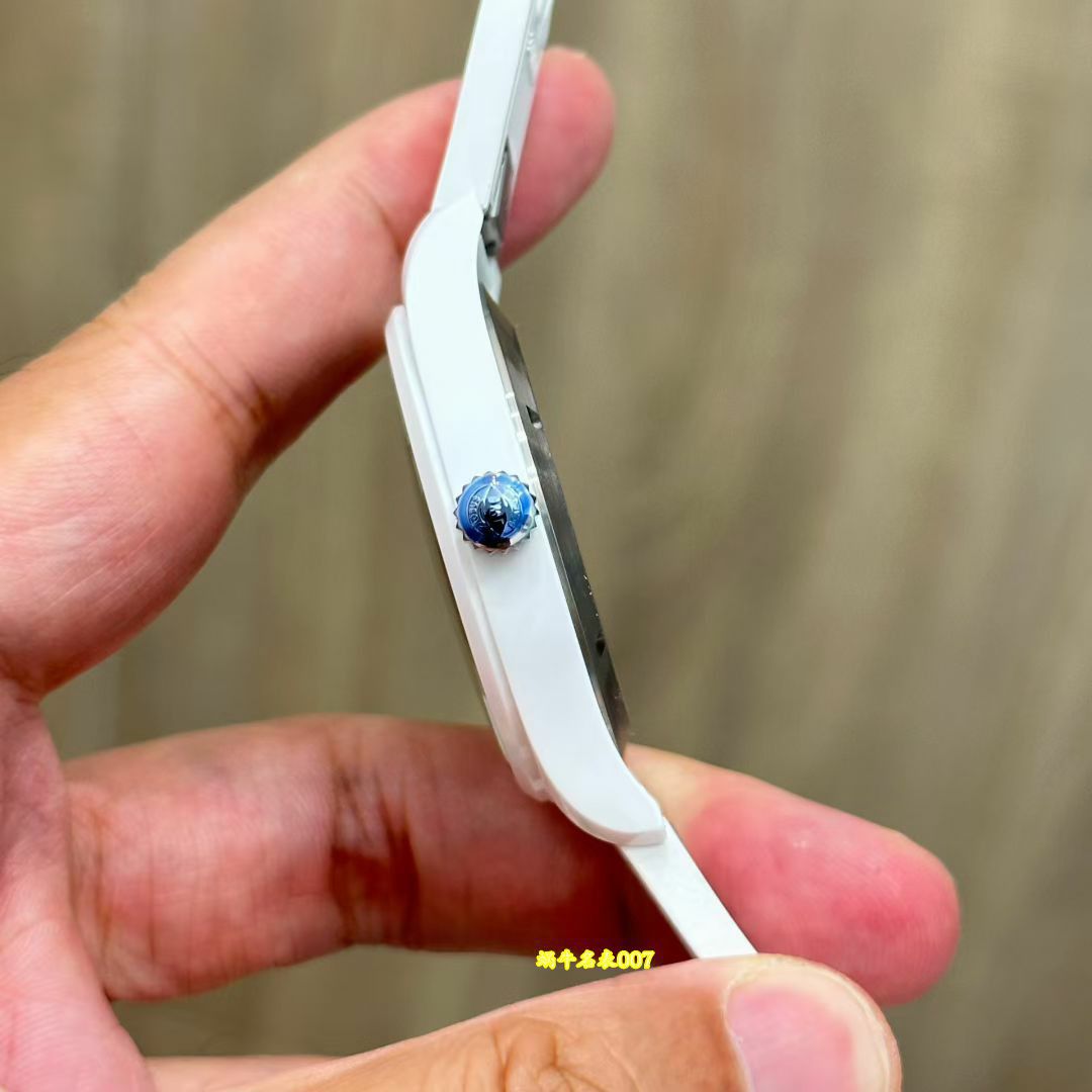 M+厂IWC万国表飞行员太浩湖IW328104腕表 / IW671