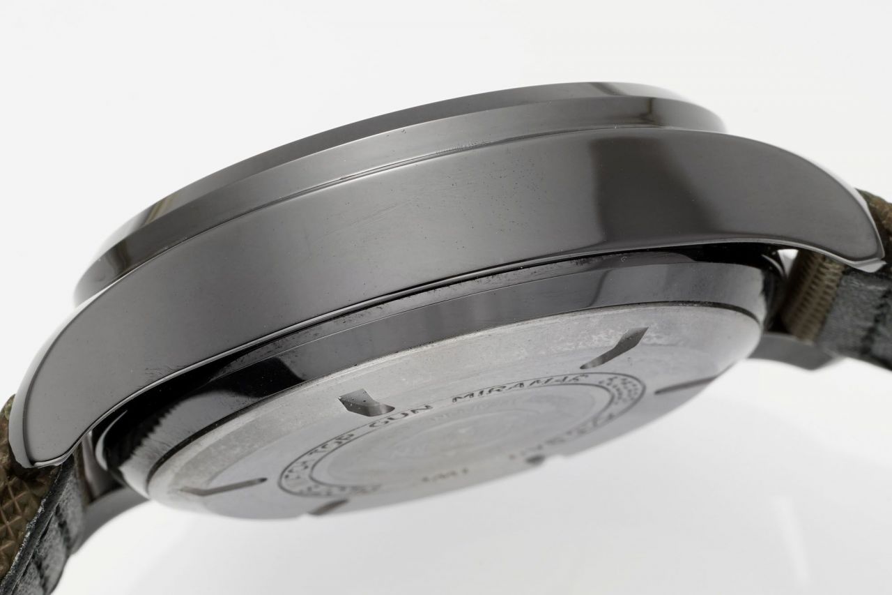 IWC万国表APS厂飞行员TOP GUN海军空战部队系列IW389002腕表 /  