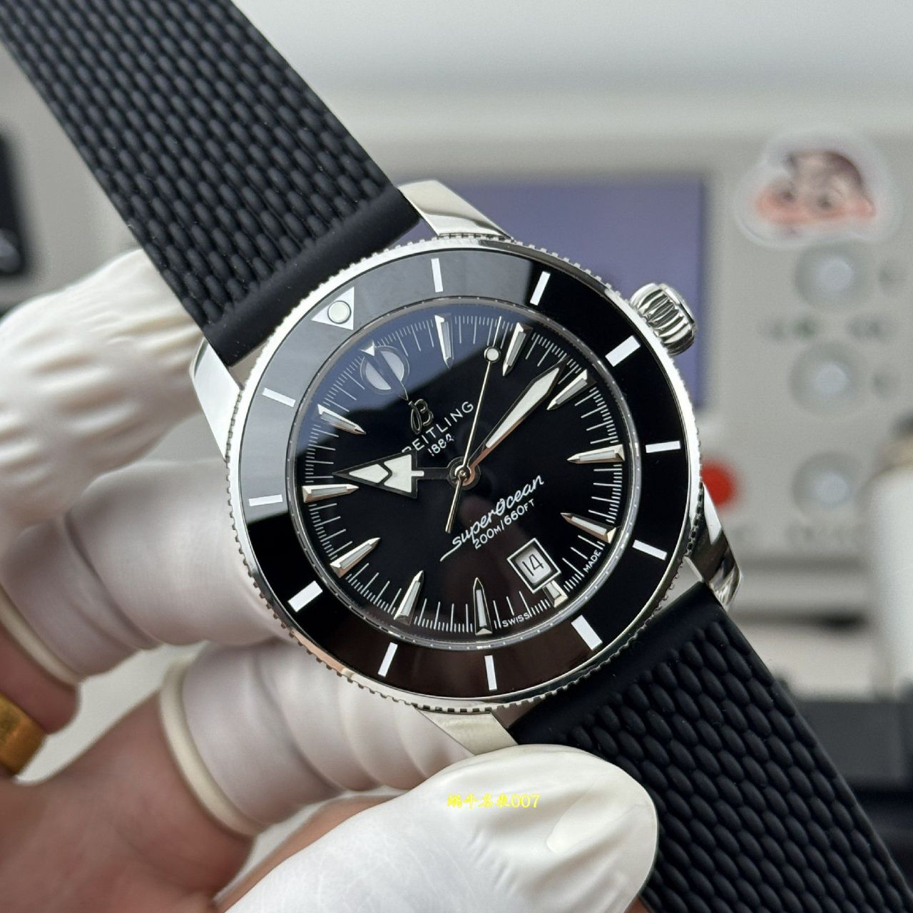 BLS百年灵超级海洋文化系列AB3111241B1S1腕表 /  