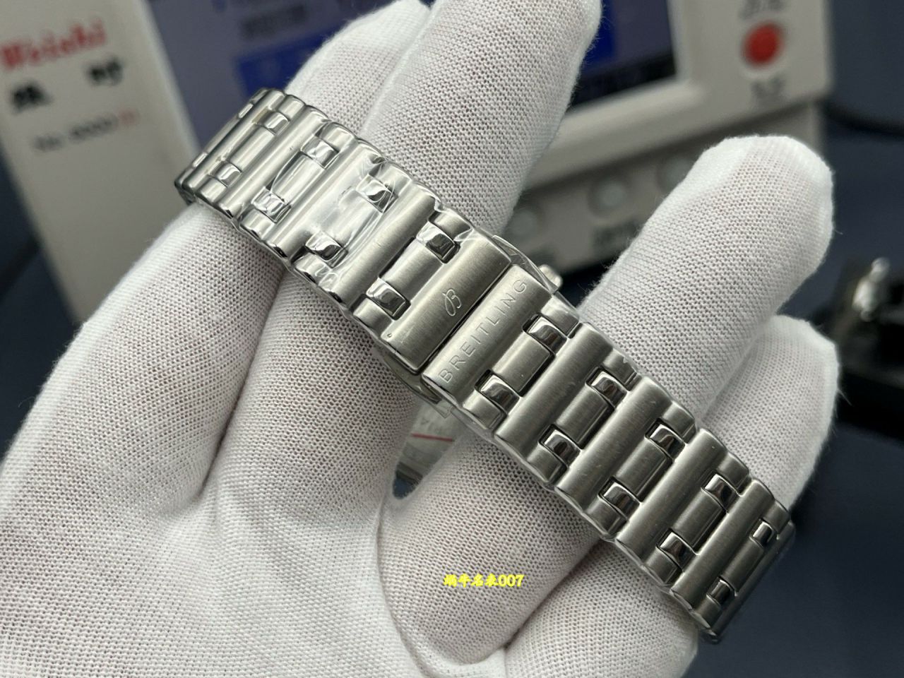 BLS百年灵机械计时系列A10380101C1A1腕表 /  