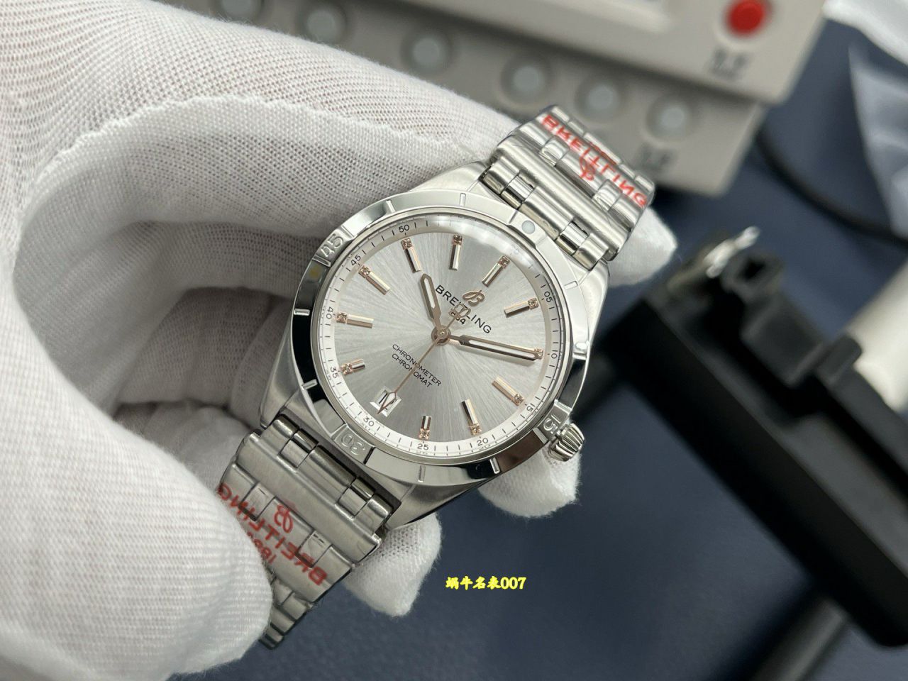 BLS百年灵机械计时系列A10380101A2A1腕表 /  