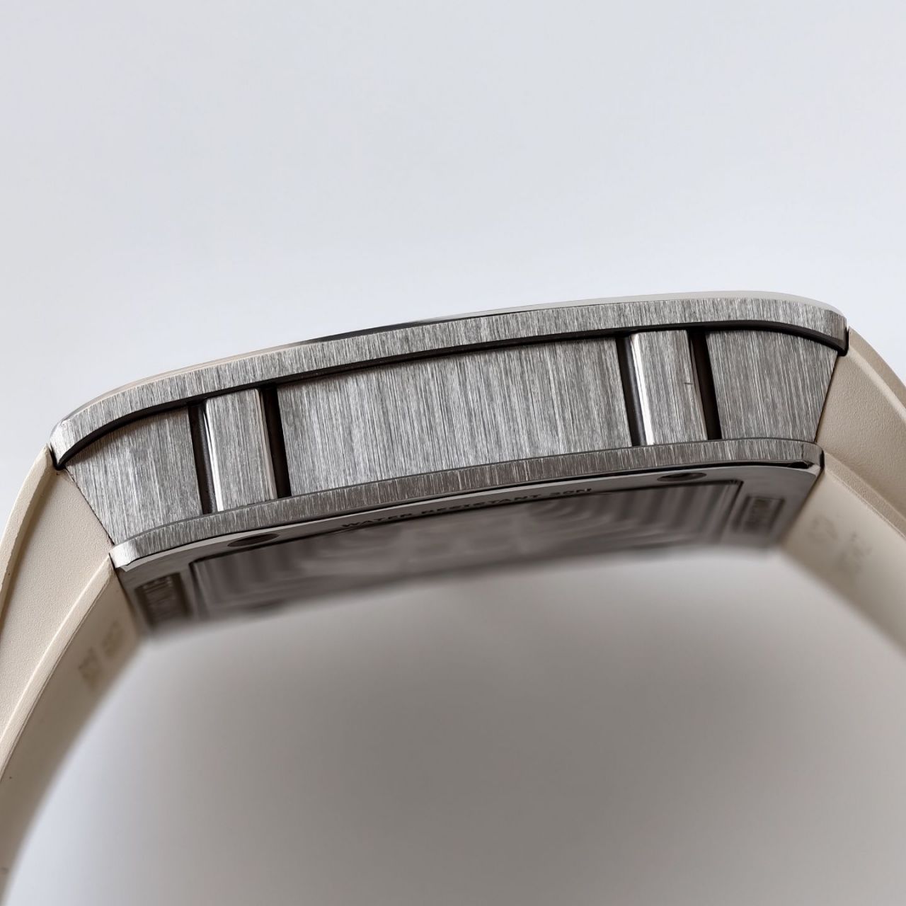 UMI理查米尔RICHARD MILLE男士系列RM 16-02米色腕表 /  