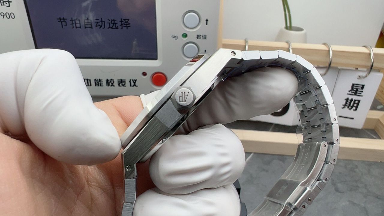 aps无卡度配重砝码爱彼皇家橡树系列15510ST.OO.1320ST.07腕表 /  