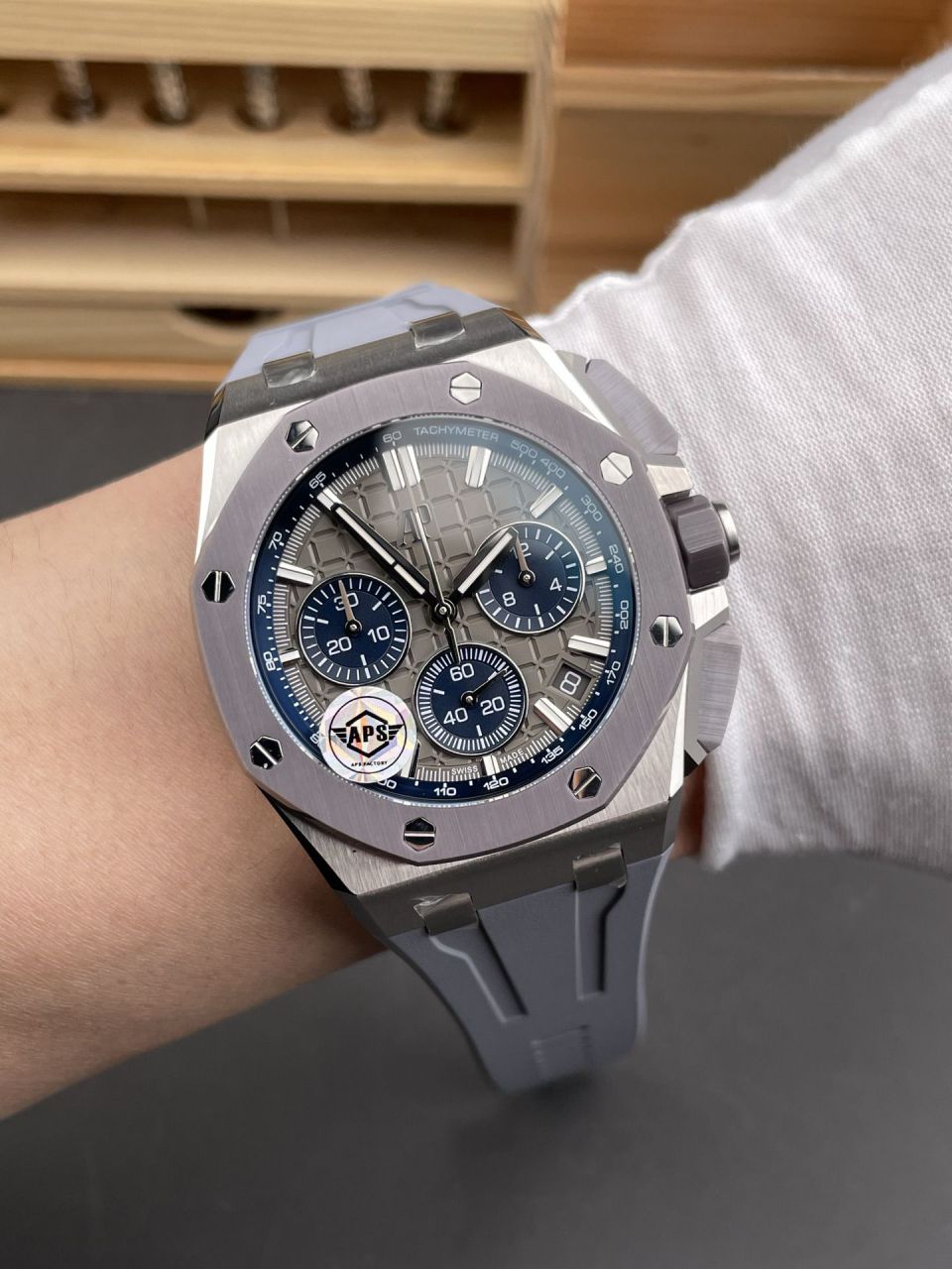 APS爱彼无卡度配重砝码皇家橡树离岸型系列26420IO.OO.A009CA.01腕表 /  